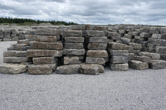 Armour Stone Bobcaygeon Bulk 16